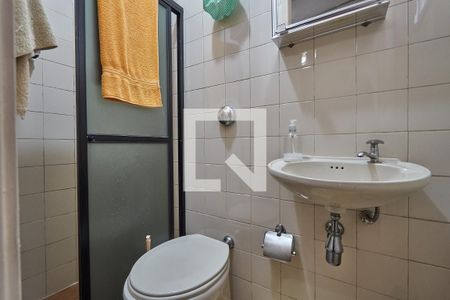 Apartamento à venda com 119m², 3 quartos e 2 vagasBanheiro de Serviço