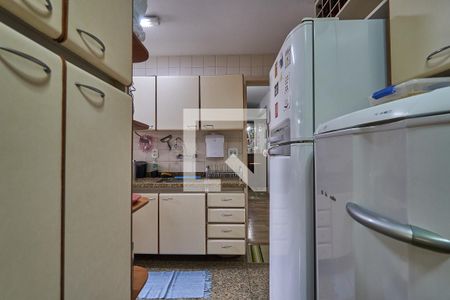Apartamento à venda com 119m², 3 quartos e 2 vagasCozinha