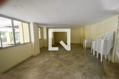 Apartamento à venda com 119m², 3 quartos e 2 vagasSalão de Festas