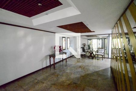 Apartamento à venda com 119m², 3 quartos e 2 vagasHall