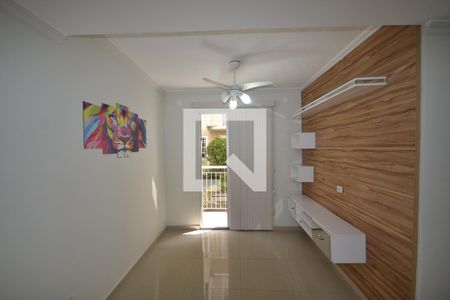 Sala de apartamento para alugar com 1 quarto, 40m² em Centro, Belford Roxo