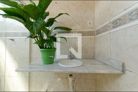 Casa para alugar com 140m², 4 quartos e sem vaga Casa para alugar com 140m², 4 quartos e sem vagaBanheiro