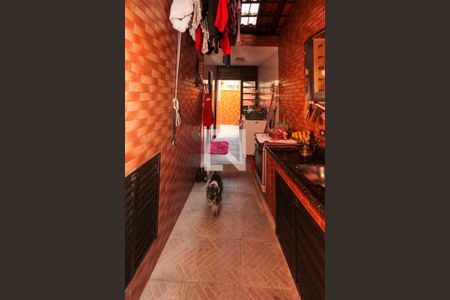 Casa à venda com 220m², 3 quartos e 3 vagas Casa à venda com 220m², 3 quartos e 3 vagasÁrea de Serviço
