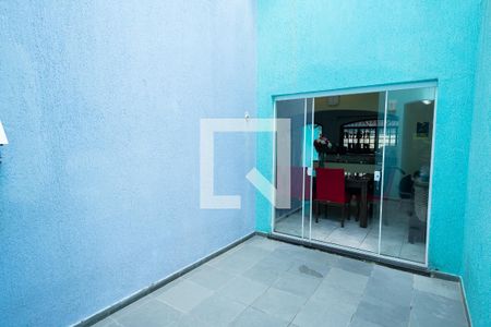 Casa à venda com 125m², 4 quartos e 2 vagasJardim de Inverno