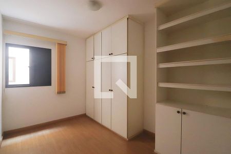 Apartamento à venda com 113m², 3 quartos e 2 vagasQuarto 2