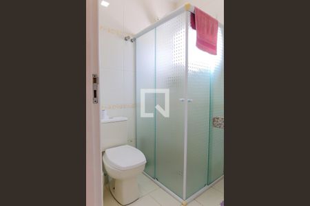 Casa à venda com 140m², 3 quartos e 2 vagasBanheiro da Suite