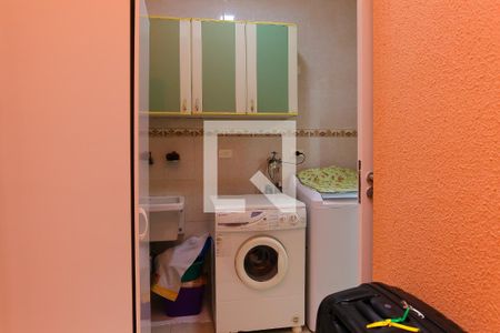 Casa à venda com 140m², 3 quartos e 2 vagasÁrea de Serviço