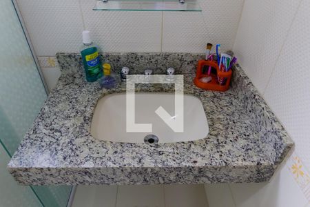 Casa à venda com 140m², 3 quartos e 2 vagasBanheiro da Suite