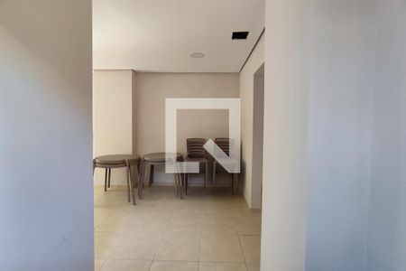 Apartamento à venda com 37m², 2 quartos e sem vaga Apartamento à venda com 37m², 2 quartos e sem vagaÁrea comum - Salão de festas