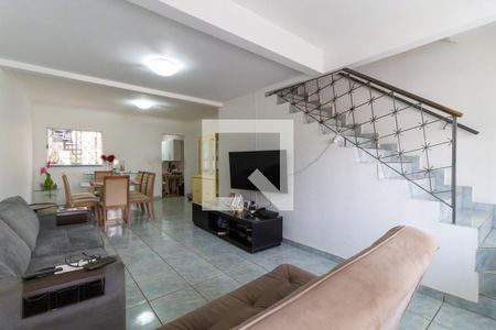 Sala de casa à venda com 3 quartos, 300m² em Vila Mariana, São Paulo