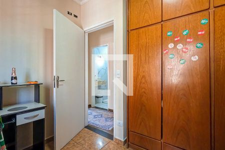 Casa para alugar com 250m², 3 quartos e 3 vagas Casa para alugar com 250m², 3 quartos e 3 vagasQuarto 1