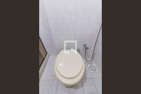 Apartamento à venda com 90m², 3 quartos e 2 vagas Apartamento à venda com 90m², 3 quartos e 2 vagasBanheiro Social