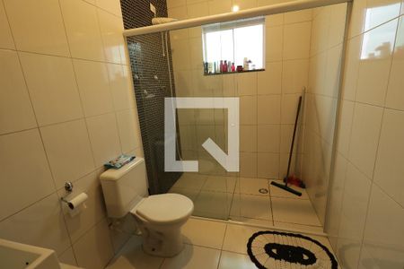 Casa à venda com 140m², 4 quartos e 2 vagasBanheiro 3