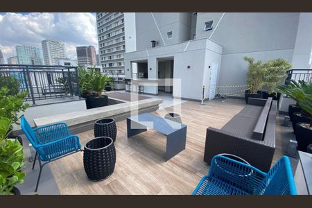 Studio à venda com 28m², 1 quarto e sem vaga Studio à venda com 28m², 1 quarto e sem vagaChurrasqueira