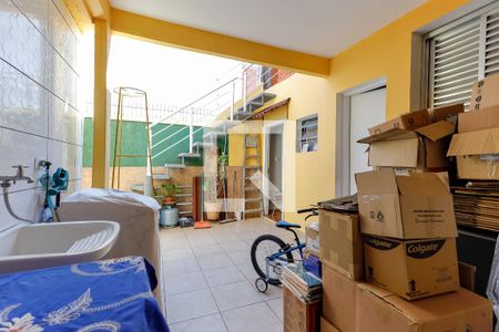 Casa à venda com 141m², 4 quartos e 2 vagas Casa à venda com 141m², 4 quartos e 2 vagasÁrea de Serviço