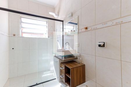 Casa à venda com 141m², 4 quartos e 2 vagas Casa à venda com 141m², 4 quartos e 2 vagasBanheiro