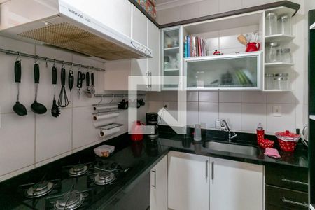 Apartamento para alugar com 65m², 2 quartos e 1 vagaCozinha e Área de Serviço