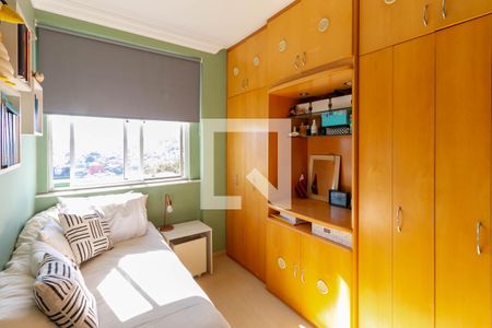 Quarto 1 de apartamento para alugar com 2 quartos, 65m² em Jardim América, Belo Horizonte