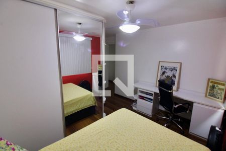 Apartamento à venda com 160m², 4 quartos e 3 vagas Apartamento à venda com 160m², 4 quartos e 3 vagasSuite 1