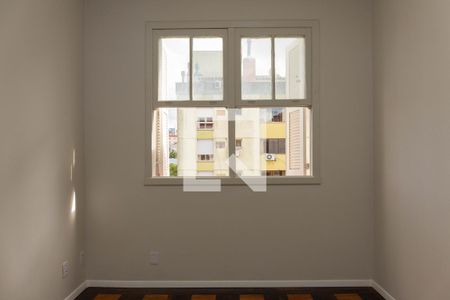 Quarto 1 de apartamento para alugar com 2 quartos, 48m² em Bom Jesus, Porto Alegre