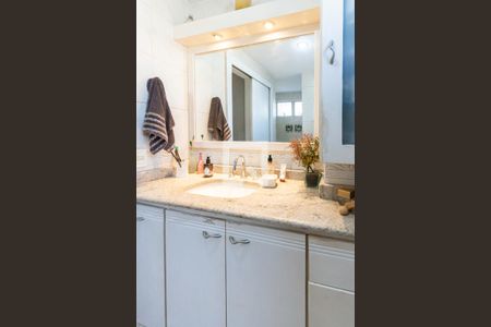 Apartamento à venda com 110m², 3 quartos e 1 vagaBanheiro Suíte