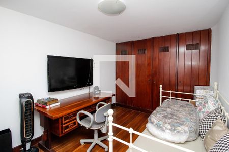 Apartamento à venda com 585m², 6 quartos e 3 vagasQuarto 4