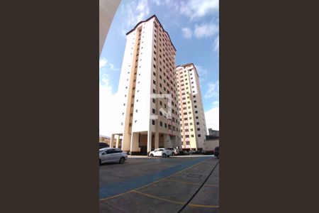 Apartamento à venda com 49m², 2 quartos e 1 vaga Apartamento à venda com 49m², 2 quartos e 1 vagaFachada