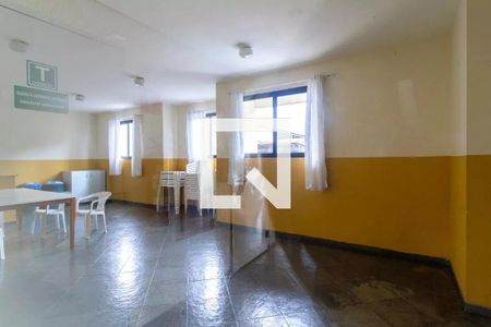 Apartamento à venda com 49m², 2 quartos e 1 vaga Apartamento à venda com 49m², 2 quartos e 1 vagaÁrea comum - Salão de festas