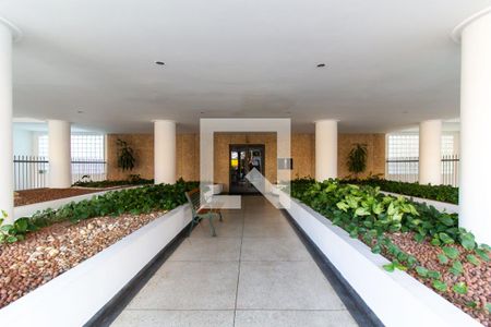 Apartamento à venda com 103m², 3 quartos e 1 vaga Apartamento à venda com 103m², 3 quartos e 1 vagaÁrea Comum