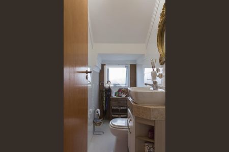 Apartamento à venda com 114m², 2 quartos e 3 vagas Apartamento à venda com 114m², 2 quartos e 3 vagasLavabo