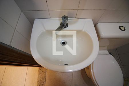 Casa à venda com 230m², 3 quartos e 2 vagasBanheiro de serviço