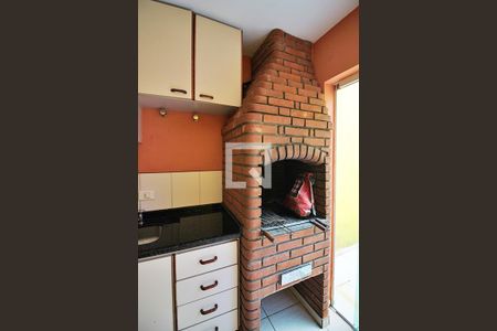 Casa à venda com 230m², 3 quartos e 2 vagasChurrasqueira