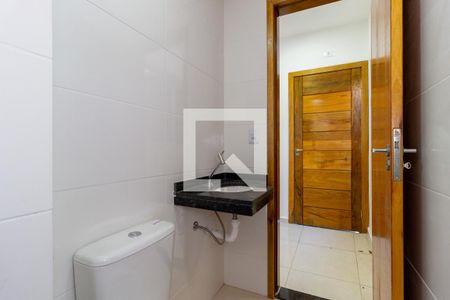 Banheiro de apartamento para alugar com 1 quarto, 29m² em Cidade Mãe do Céu, São Paulo