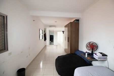 Casa à venda com 277m², 4 quartos e 2 vagas Casa à venda com 277m², 4 quartos e 2 vagasQuarto Edicula