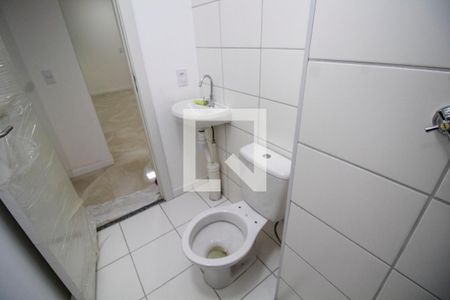 Apartamento para alugar com 42m², 2 quartos e sem vaga Apartamento para alugar com 42m², 2 quartos e sem vagaBanheiro