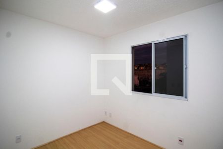 Quarto 2 de apartamento para alugar com 2 quartos, 42m² em Bonsucesso, Rio de Janeiro