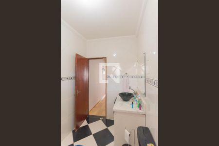 Casa à venda com 250m², 2 quartos e 3 vagas Casa à venda com 250m², 2 quartos e 3 vagasBanheiro