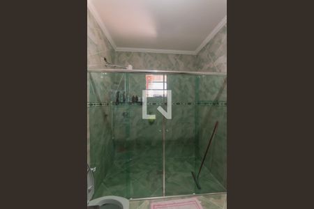 Casa à venda com 250m², 2 quartos e 3 vagas Casa à venda com 250m², 2 quartos e 3 vagasBanheiro da Suíte