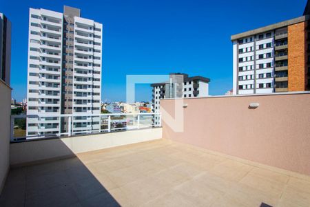 Apartamento à venda com 107m², 2 quartos e 1 vaga Apartamento à venda com 107m², 2 quartos e 1 vagaCobertura