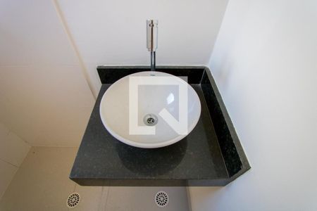 Apartamento à venda com 107m², 2 quartos e 1 vaga Apartamento à venda com 107m², 2 quartos e 1 vagaBanheiro do quarto 1