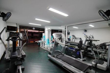 Apartamento à venda com 600m², 4 quartos e 5 vagasÁrea comum - Academia