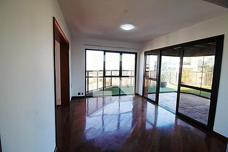 Apartamento à venda com 600m², 4 quartos e 5 vagasterraço coberto 
