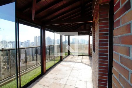 Apartamento à venda com 600m², 4 quartos e 5 vagasCobertura 