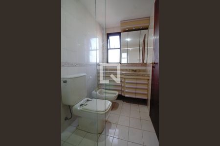 Apartamento à venda com 600m², 4 quartos e 5 vagasBanheiro da Suíte 3