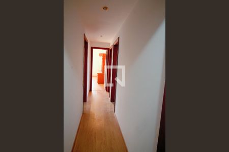 Apartamento à venda com 600m², 4 quartos e 5 vagasCorredor 