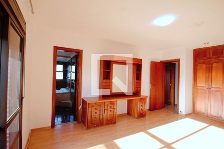 Apartamento à venda com 600m², 4 quartos e 5 vagasSuíte 4 