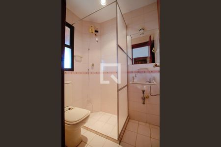 Apartamento à venda com 600m², 4 quartos e 5 vagasBanheiro 