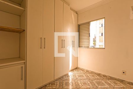 Apartamento para alugar com 76m², 3 quartos e 1 vaga Apartamento para alugar com 76m², 3 quartos e 1 vagaQuarto 2