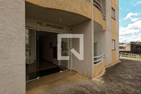 Apartamento para alugar com 76m², 3 quartos e 1 vaga Apartamento para alugar com 76m², 3 quartos e 1 vagaHall de entrada