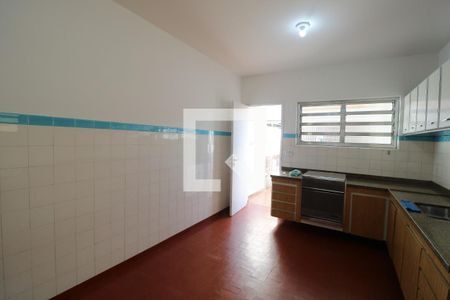 Casa à venda com 160m², 2 quartos e 2 vagas Casa à venda com 160m², 2 quartos e 2 vagasCozinha